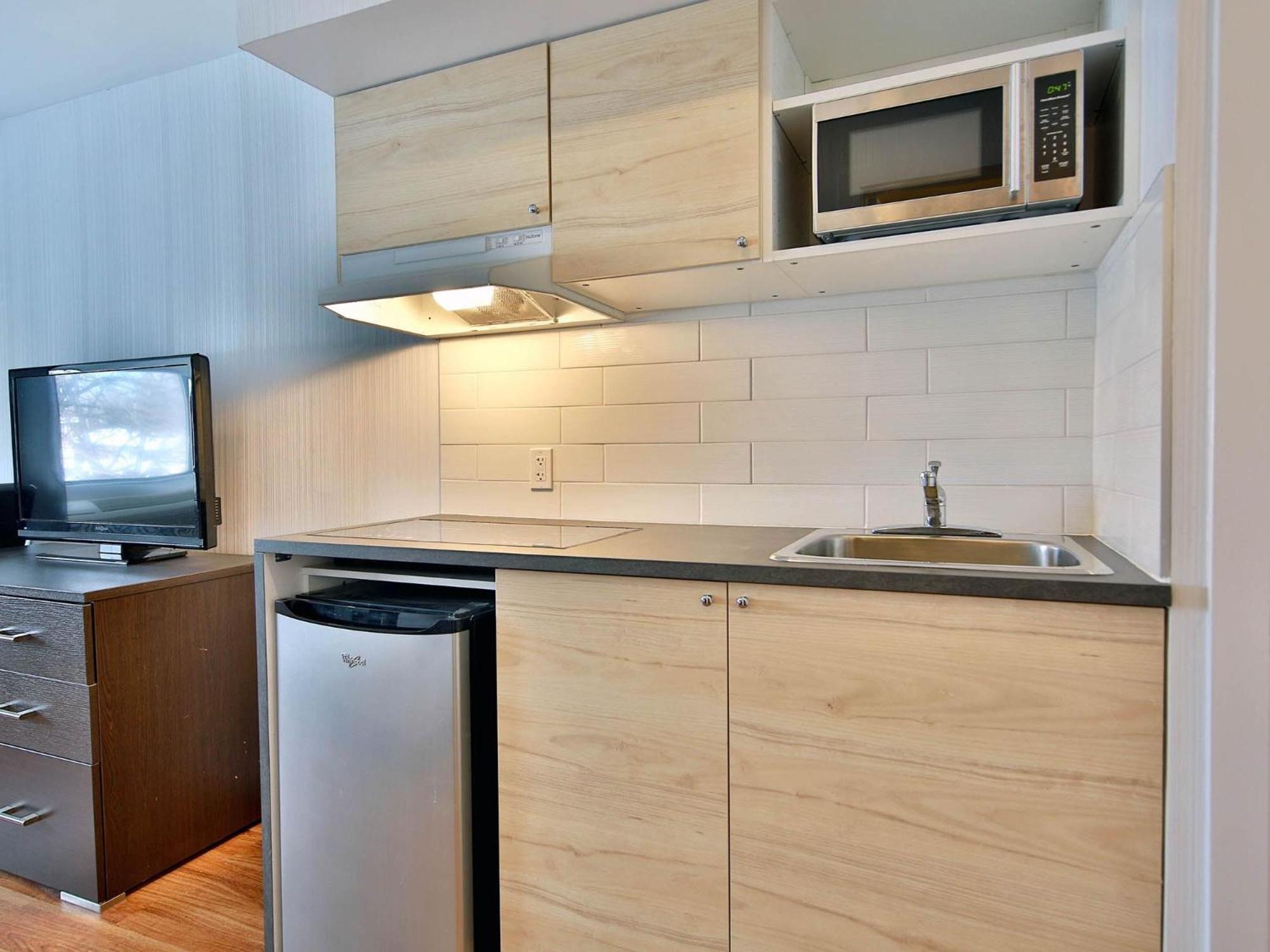 Hotel Newstar Montréal Dış mekan fotoğraf